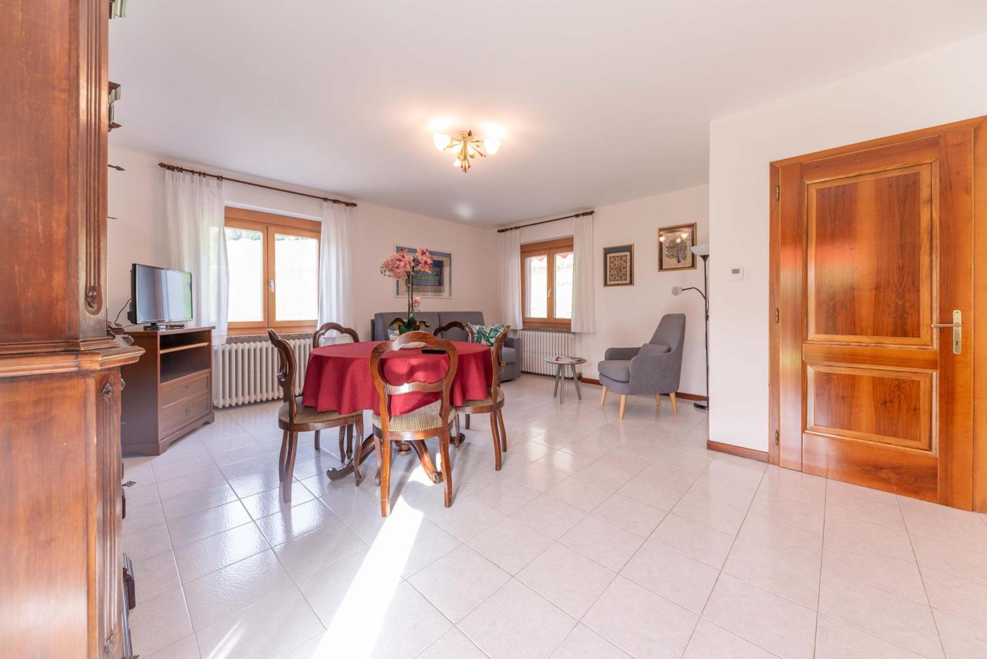 Casa Vacanze Cilla Комано Терме Екстериор снимка